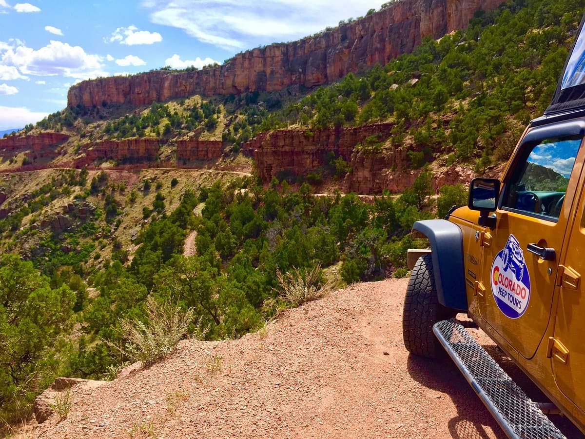 Gold Belt Tour scenic byway through the mountains
